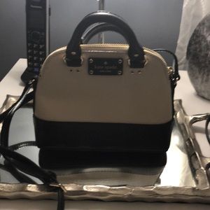 Small Kate Spade crossbody